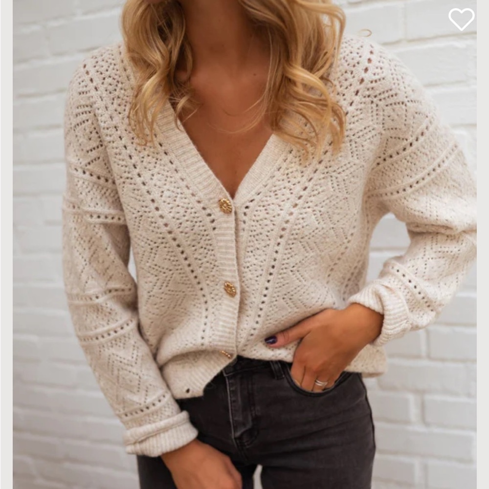 Peace n' Love Women's Cream V-Neck Knit Cardigan
